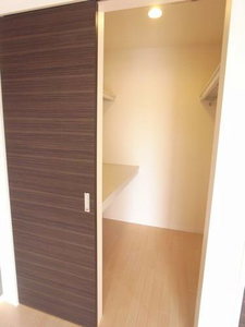 ブランシェール 201号-3