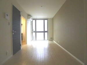 ドルチェ・ヴィータ 203号-2