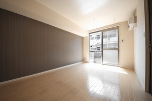 ラウレア　Ⅱ 102号-2