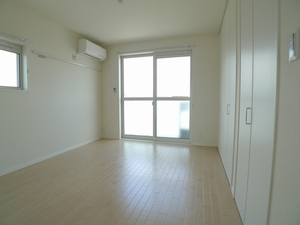 ヴィスタ 302号-4