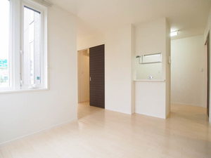 ジョイ　プレイス 105号-2