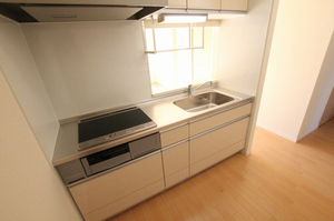 ローレルA 102号-3