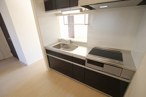 ローレルＡ 203号-3