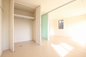 リラフォート弐番館 101号-5