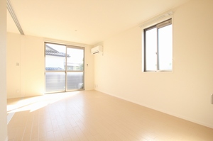 リラフォート弐番館 102号-2