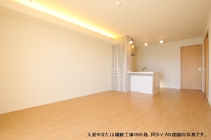 グラン・メゾン 303号-11