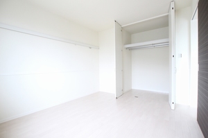 カーサ　カスターニャＣ 201号-6