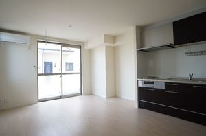 ライフコート　若葉 103号-3