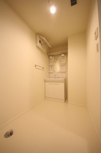 クラーレ インゼル 201号-8