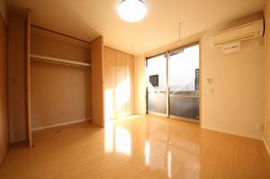 エスポワールⅤ 101号-3