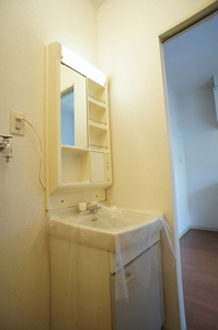 ホワイトシャトル　島田 103号-10