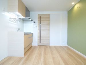 ハイツレミ 302号-2