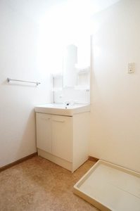 ヴィラ　フェルト 201号-8