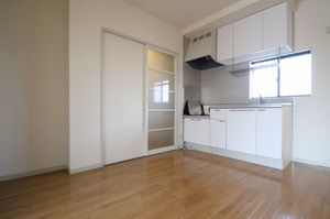 パールクレスト B 202号-6