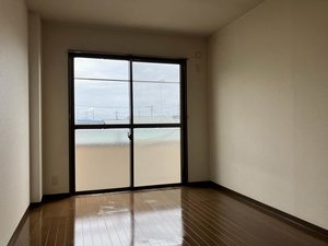 プレミールＴ・Ｈ 303号-5