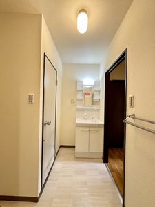 パラッシオ本町 201号-8