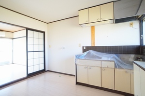 新井　コーポ 101号-2