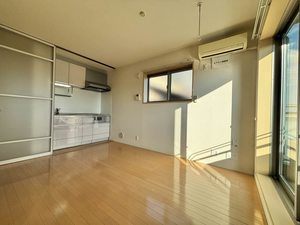 グランドール壱番館 301号-3
