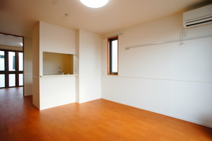 シャーメゾン三郷中央Ｂ 201号-4