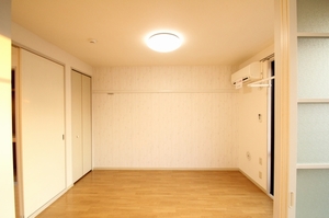ラフィニア草加旭町 202号-3