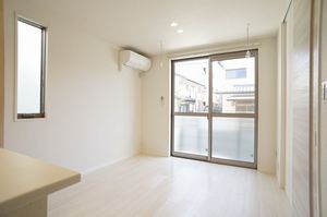 ヴィラ ヒルズ 102号-2