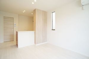 ヴィラ ヒルズ 102号-3