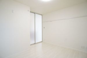 ヴィラ ヒルズ 102号-7