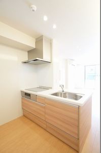 ヴィオラ　トレ　ルチア 105号-4