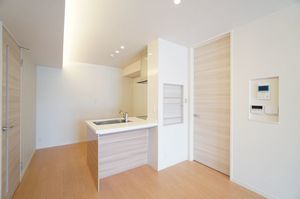 ヴィオラ　トレ　ルチア 105号-5