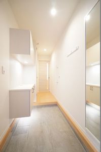 ヴィオラ　トレ　ルチア 105号-8