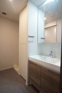 サンシャインヒルズ　１ 104号-8