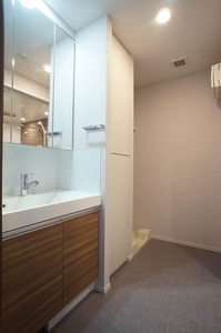 サンシャインヒルズ　１ 303号-8