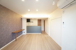 ウィステリア　コート 201号-4