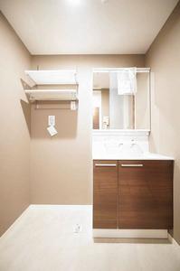 ウィステリア　コート 201号-10