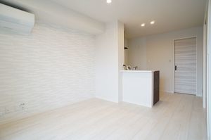グランレーヴ大宮西 301号-2