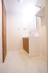 ラフレシール大宮 302号-8