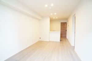 アウローラ・エム 102号-2