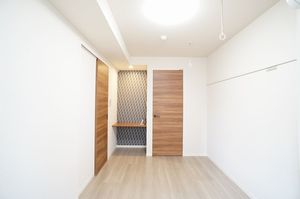 アウローラ・エム 102号-6