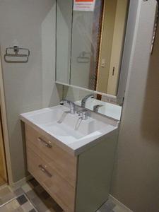 ミリュープラス本町東 201号-9