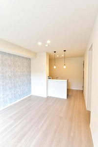 グランレーヴ上小町 102号-3