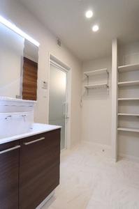 カーサ　ディ　セイ　アルベリ　Ⅲ 302号-9