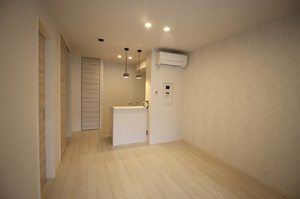 サンヴァリエ　三橋 101号-4