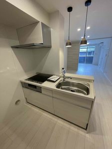 サンヴァリエ　三橋 101号-5