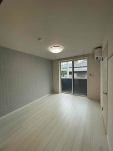 サンヴァリエ　三橋 101号-6