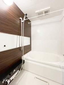 アミリー　新都心 303号-7