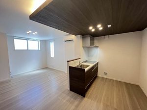 アミリー　新都心 303号-11