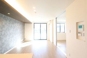 クレ・ドゥ・ボヌール 105号-2