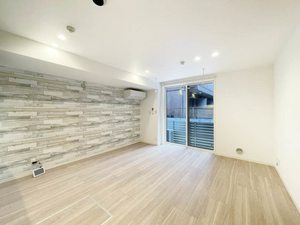 クレストタウン新都心 102号-2