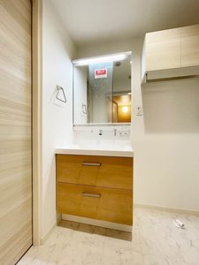 クレストタウン新都心 302号-8