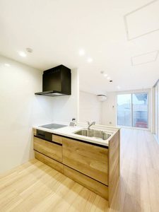 クレストタウン新都心 305号-3